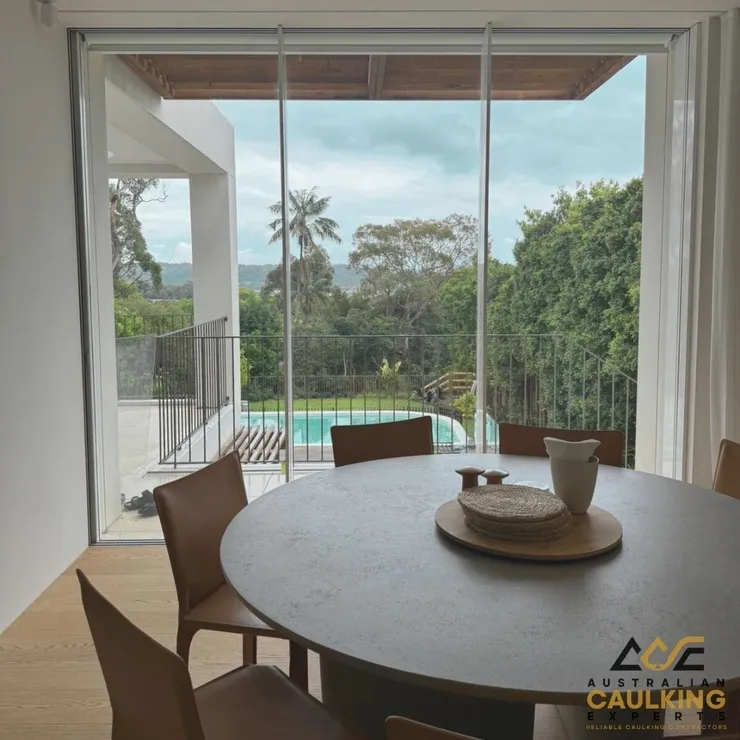 Expert internal caulking for luxury home renovation